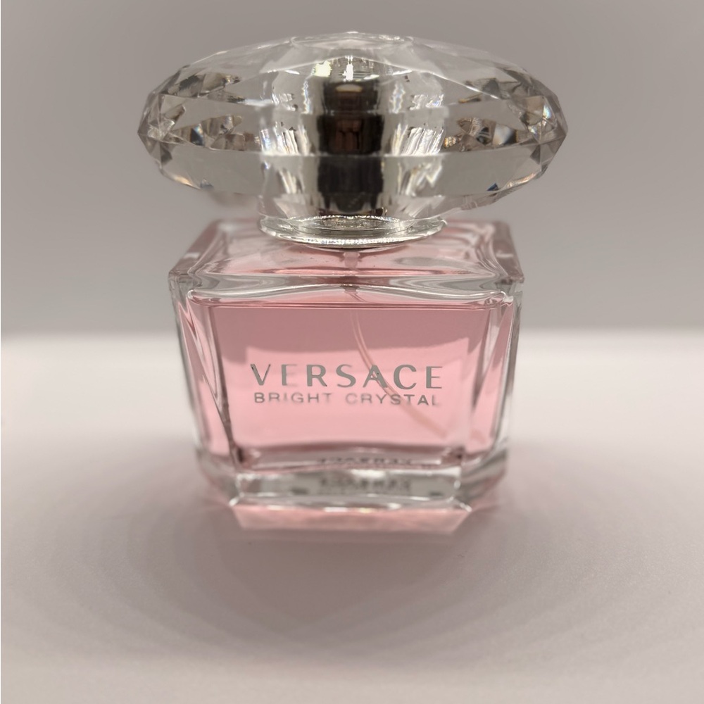 Versace Bright Crystal Skincare in Soft Pink